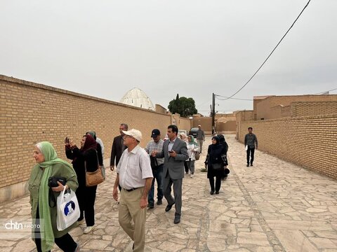 بازدید اساتید برجسته دانشگاه فردوسی مشهد از جاذبه های گردشگری شهرستان اردکان