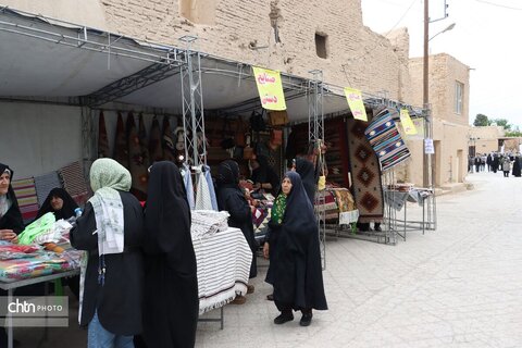 ‌چهارمین جشنواره گردشگری گولاچ روستای بیابانک