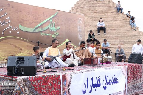 ‌چهارمین جشنواره گردشگری گولاچ روستای بیابانک