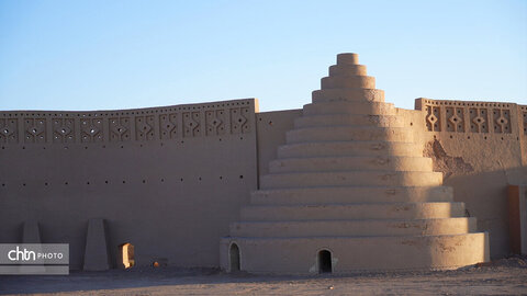 یخدان های سیرجان