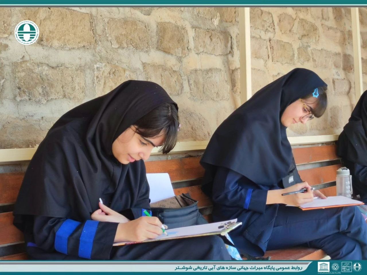 ترسیم زیباییهای آسیابها و آبشارهای شوشتر توسط دختران دانشآموز