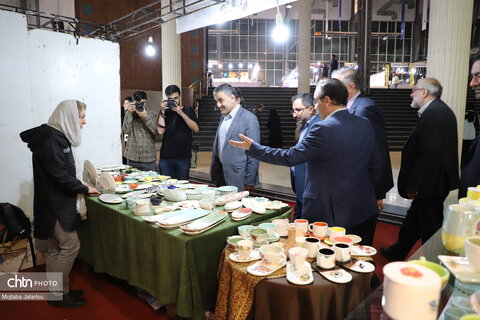 نمایشگاه و جشنواره اقوام ایرانی در زنجان آغاز به کار کرد