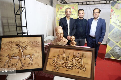 بازدید مدیرکل دفتر بازاریابی و تجاری سازی وزارت میراث فرهنگی  از نخستین جشنواره و نمایشگاه اقوام ایرانی