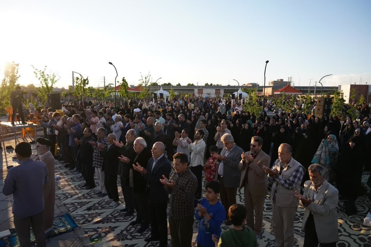 آیین کهن پنجاه به‌در با شکوه‌تر از هر سال در قزوین برگزار شد