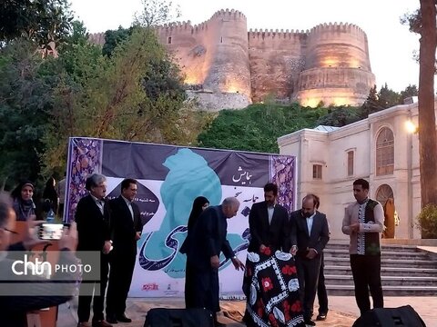 همایش حماسه سخن فردوسی در محوطه باغ گلستان قلعه فلک الافلاک