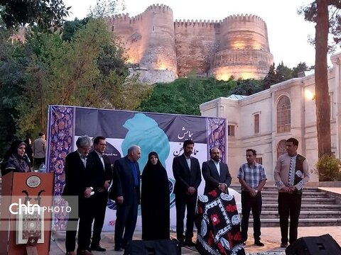 همایش حماسه سخن فردوسی در محوطه باغ گلستان قلعه فلک الافلاک