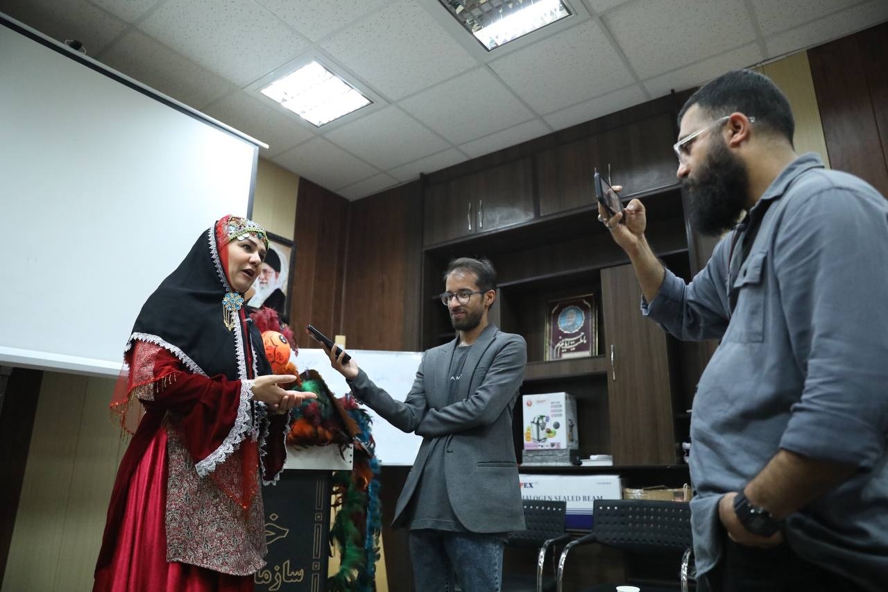 آشناسازی کودکان خوزستانی با عروسکهای باستانی و محلی خوزستان