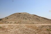 نمایندگان یگان حفاظت و میراث‌فرهنگی قزوین در محل تپه تاریخی آق‌بابا حضور دارند