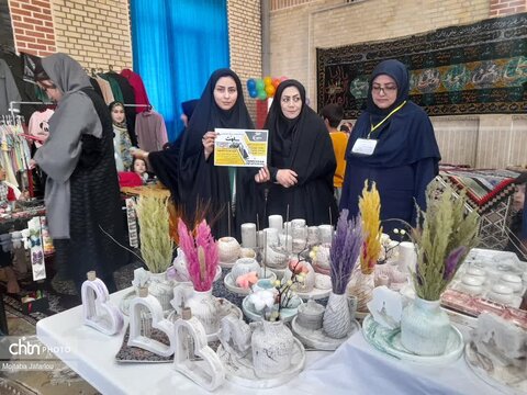 برگزاری نمایشگاه صنایع‌دستی وسوغات در بخش سجاسرود شهرستان خدابنده