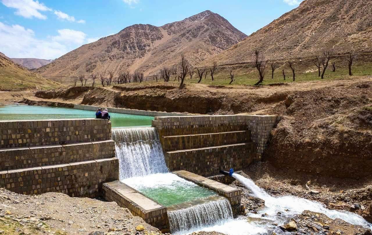 بهار زیبای اراک در منطقه نمونه گردشگری دره گردو