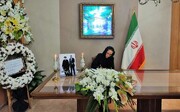سرکنسول‌های خارجی در مشهد دفتر یادبود شهادت رئیس جمهوری را امضا کردند