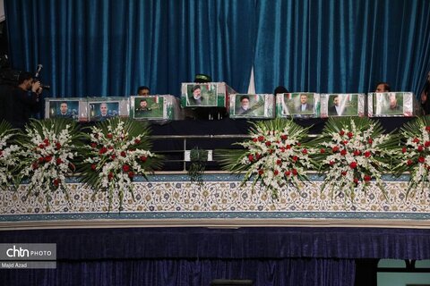 وداع با پیکر رئیس‌جمهوری و شهدای خدمت در مصلی تهران