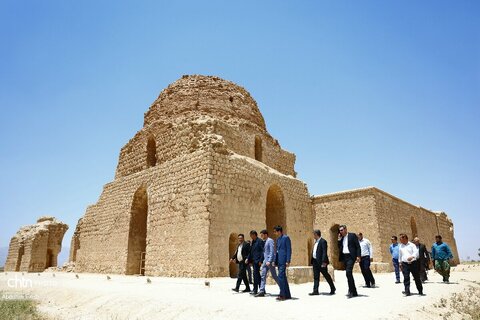 سفر مدیر کل میراث فرهنگی فارس به شهرستان سروستان