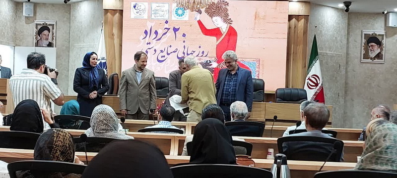 برگزاری آیین گرامیداشت روز جهانی صنایعدستی در اتاق بازرگانی قزوین