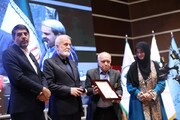 نشان عالی هنر به ۶ هنرمند صنایع‌دستی استان فارس اهدا شد