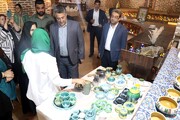 نمایشگاه تخصصی سفال و سرامیک در کاروانسرای شاه عباسی برپا شد/ فرصتی برای گردشگران 