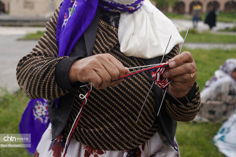 نمایشگاه صنایع دستی در بقعه شیخ حیدر مشگین شهر