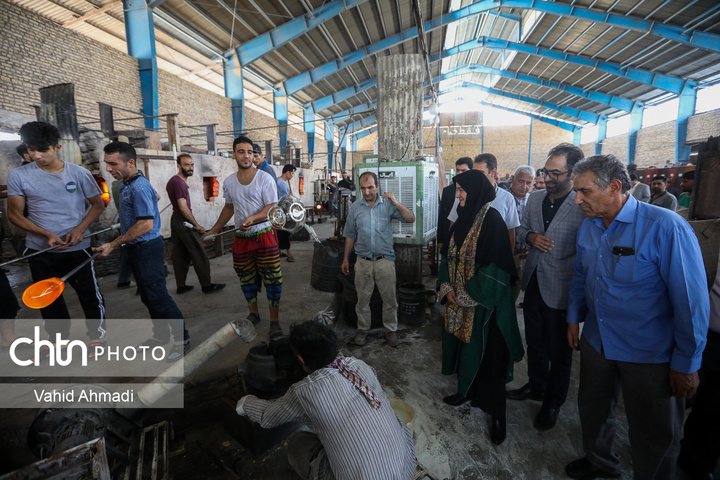 بازدید مریم جلالی از کارگاه های صنایع دستی ورامین