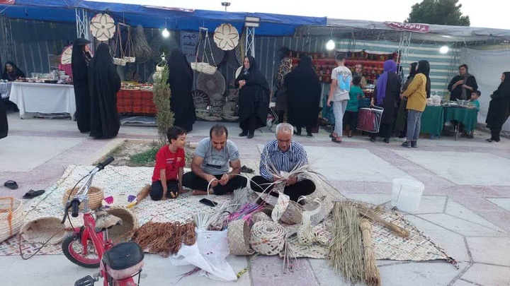 راه‌اندازی بازارچه صنایع‌دستی در کازرون فارس