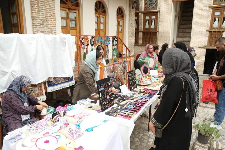 بازارچه موقت صنایع‌دستی در موزه صنایع‌دستی گلستان برپا شد