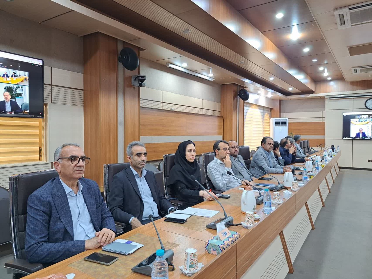 علاقهمند به استفاده از تجربیات فرانسه در حوزه اقتصاد دریامحور در هرمزگان هستیم