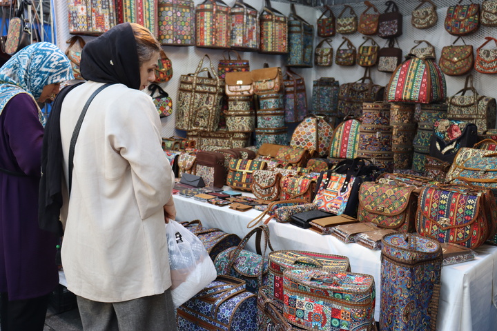 نمایشگاه رشت