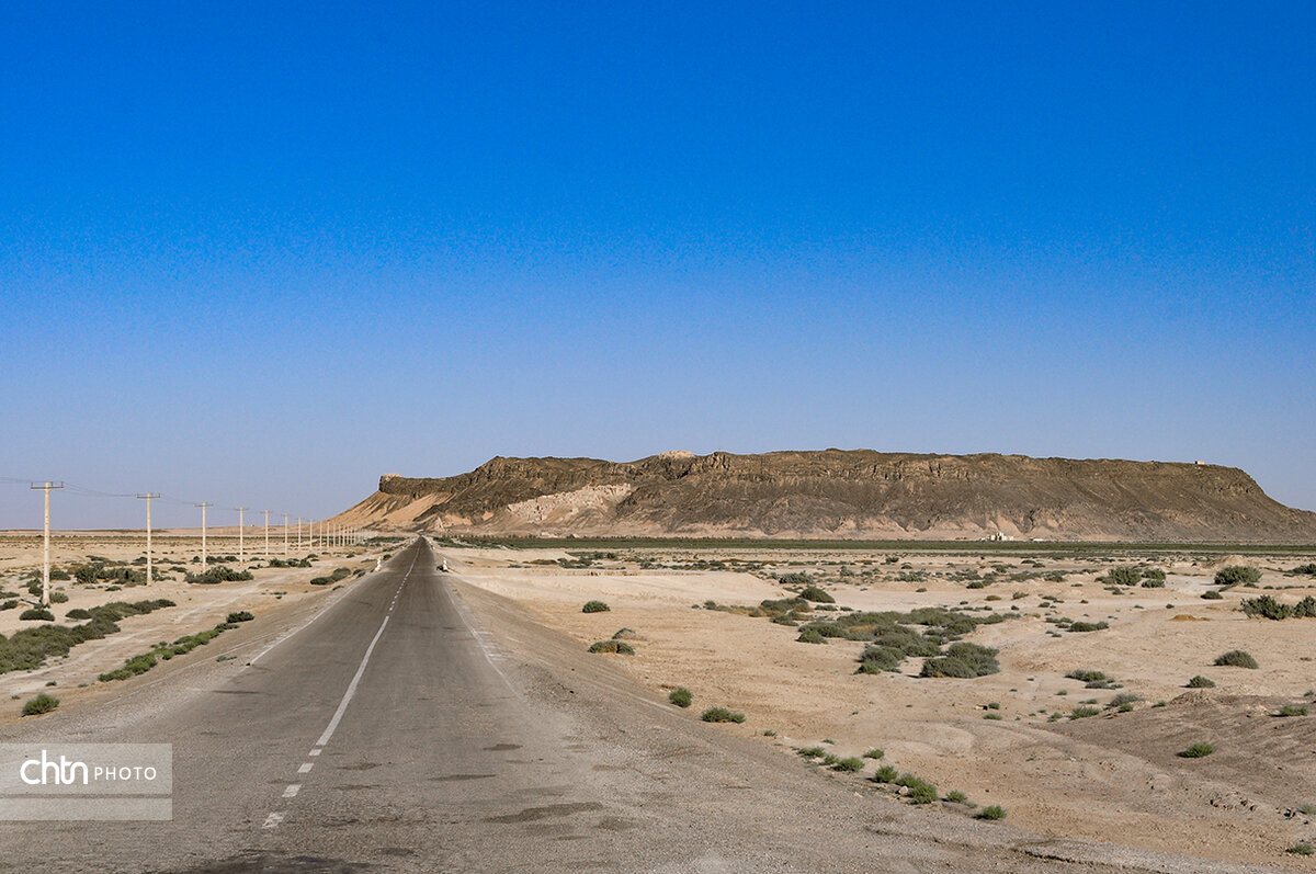 نقش حمل و نقل ریلی در توسعه گردشگری سیستان و بلوچستان