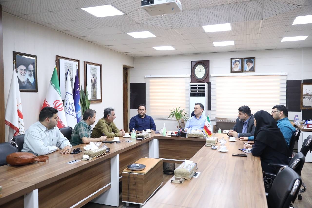 امضای تفاهمنامه همکاری مشترک میان میراثفرهنگی و انجمن صنفی دفاتر خدمات مسافرتی خوزستان