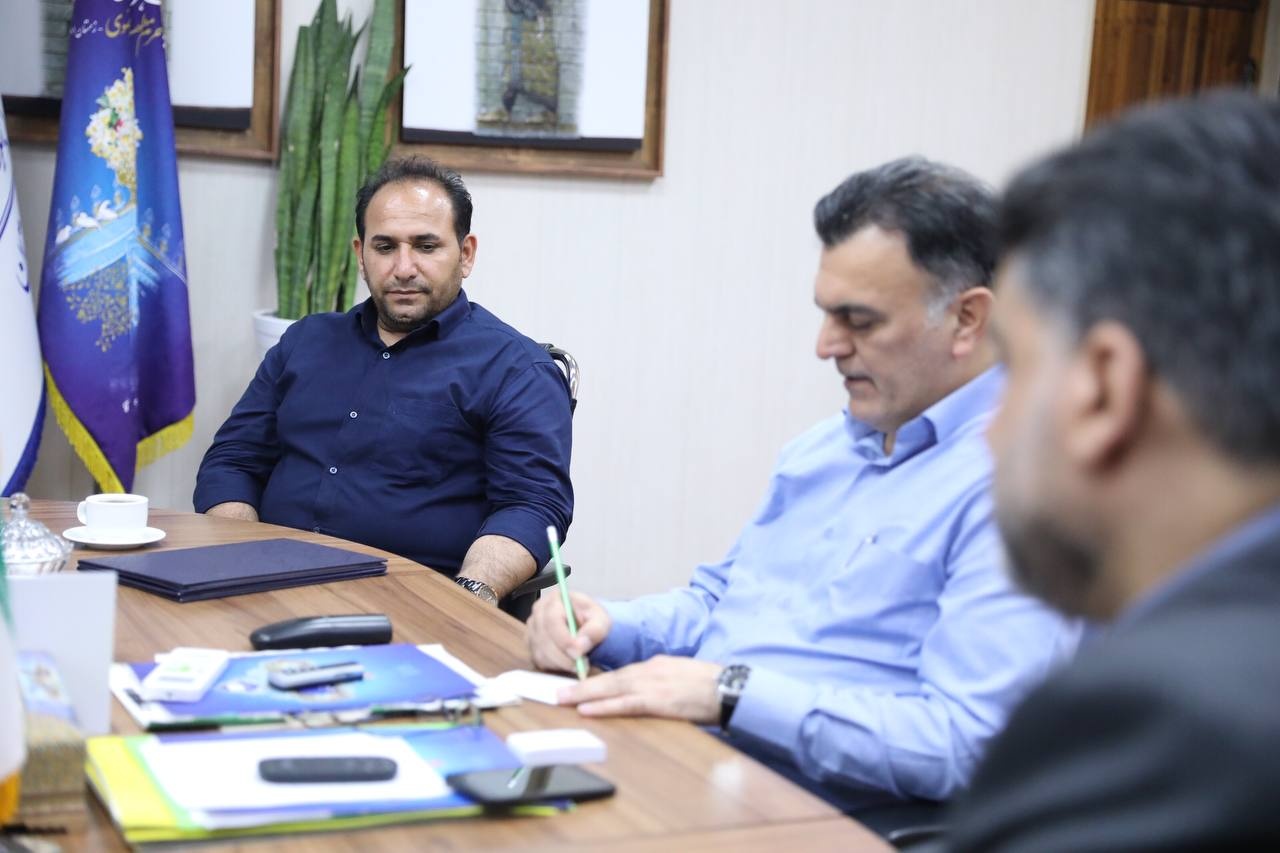 امضای تفاهمنامه همکاری مشترک میان میراثفرهنگی و انجمن صنفی دفاتر خدمات مسافرتی خوزستان