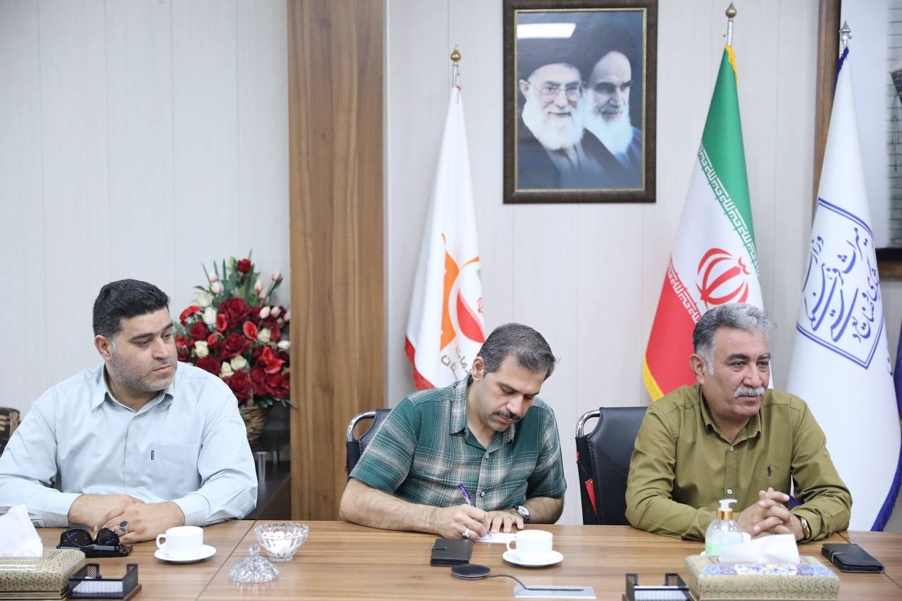 امضای تفاهمنامه همکاری مشترک میان میراثفرهنگی و انجمن صنفی دفاتر خدمات مسافرتی خوزستان