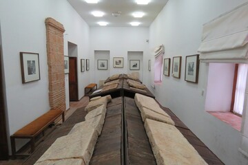 موزه سنگه نگاره‌های عالی‌قاپو در شهر تاریخی قزوین
