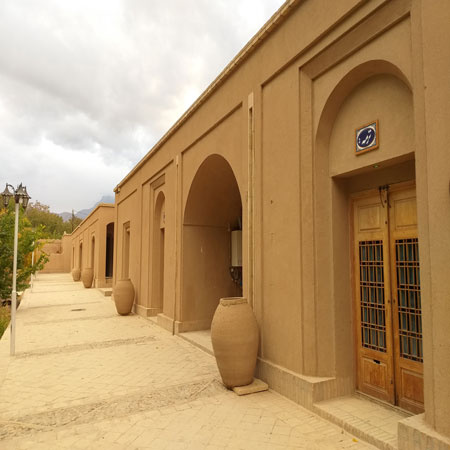 باغ جهانی پهلوانپور مهریز؛ یک نمونه زیبا از باغهای اصیل ایرانی