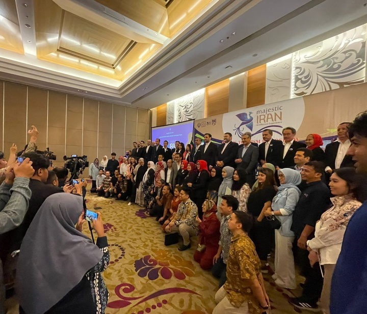 معرفی ظرفیتهای ایران به بیش از ۱۲۰ شرکت گردشگری اندونزیایی معرفی ظرفیتهای ایران به بیش از ۱۲۰ شرکت گردشگری اندونزیایی