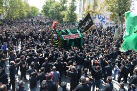 برگزاری مراسم تاریخی برافراشتن پرچم امام حسین (ع) در ماهان