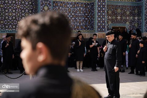 آیین سنتی طشت گذاری در پایگاه میراث جهانی شیخ صفی الدین اردبیلی