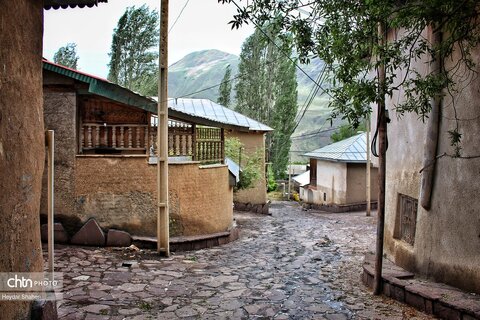 روستای تاریخی یوش