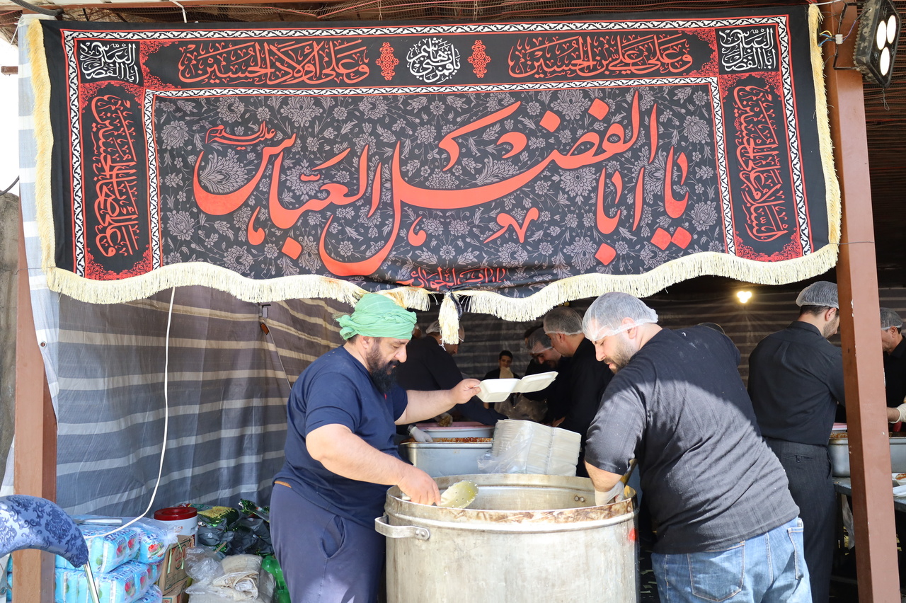 طبخ و توزیع 3 هزار و 500 غذای نذری در ایام محرم