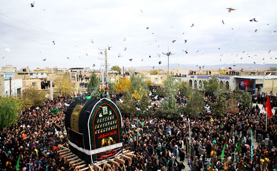 دیزج شاهرود و اجماع بزرگ نخلگردانی روز دهم محرم