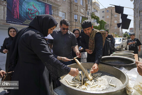 آئین شمع پایلاماق (شمع گردانی) در اردبیل