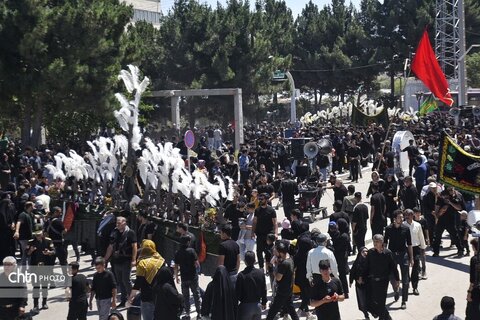 عزاداری پرشور عاشقان حسینی در شهرستان بجنورد خراسان شمالی