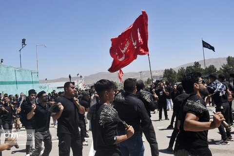 عزاداری پرشور عاشقان حسینی در شهرستان بجنورد خراسان شمالی