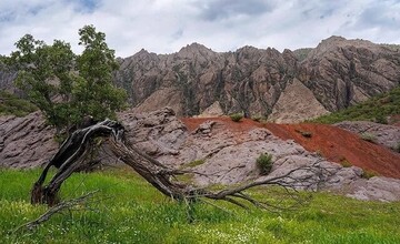 مهراب کوه، کوهی شگفت انگیز در دلفان لرستان