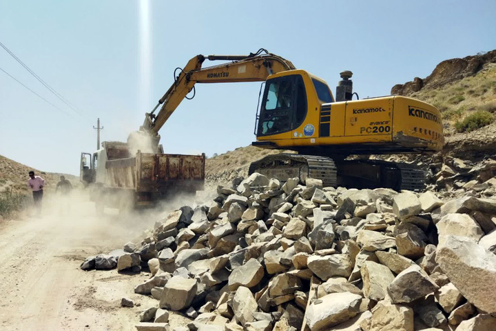 آغاز مرحله اول توسعه زیرساختهای مجموعه گردشگری بیبی سیدان و تنگ خشک در سمیرم آغاز مرحله اول توسعه زیرساختهای مجموعه گردشگری بیبی سیدان و تنگ خشک در سمیرم