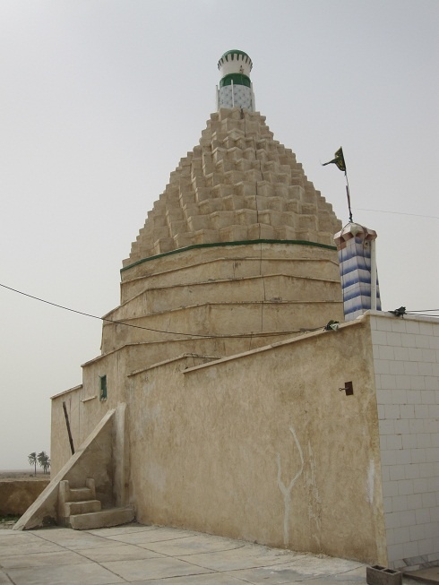 مرمت و سامان‌دهی امام‌زاده زین‌العابدین در بوشهر