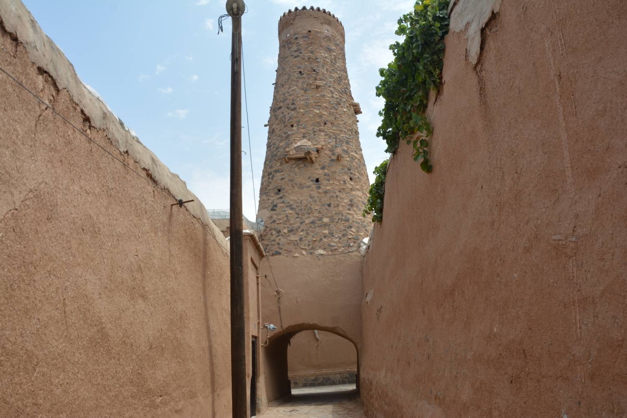 بررسی وضعیت پروژههای میراثفرهنگی، گردشگری و صنایعدستی اشکذر/ لزوم تکمیل ساختمان موزه مردمشناسی و رفع مشکلات سازهای بنای ارزشمند آسیاب آبی اشکذر