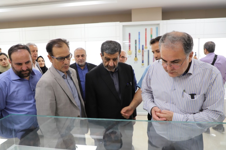 بازدید مهندس ضرغامی از موزه مهرانه زنجان