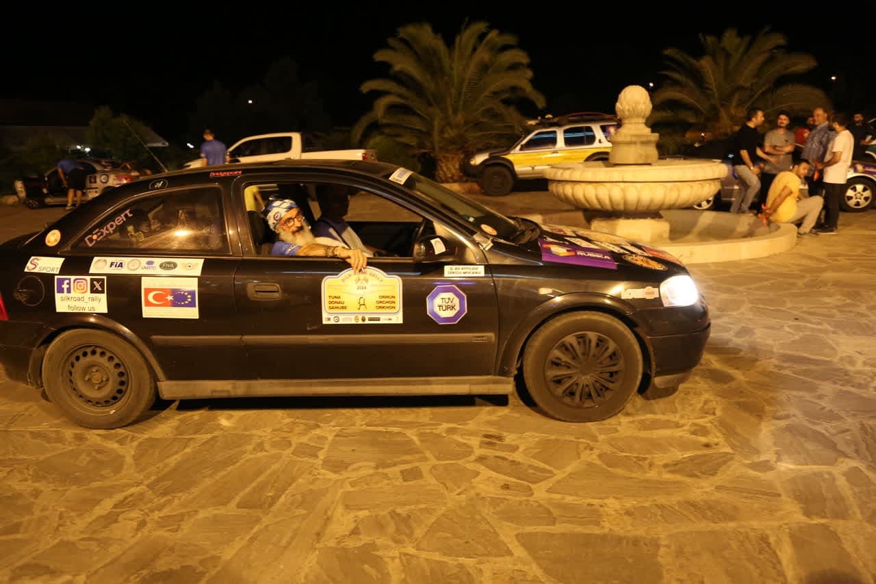 رالی بینالمللی جاده ابریشم به استان گلستان رسید