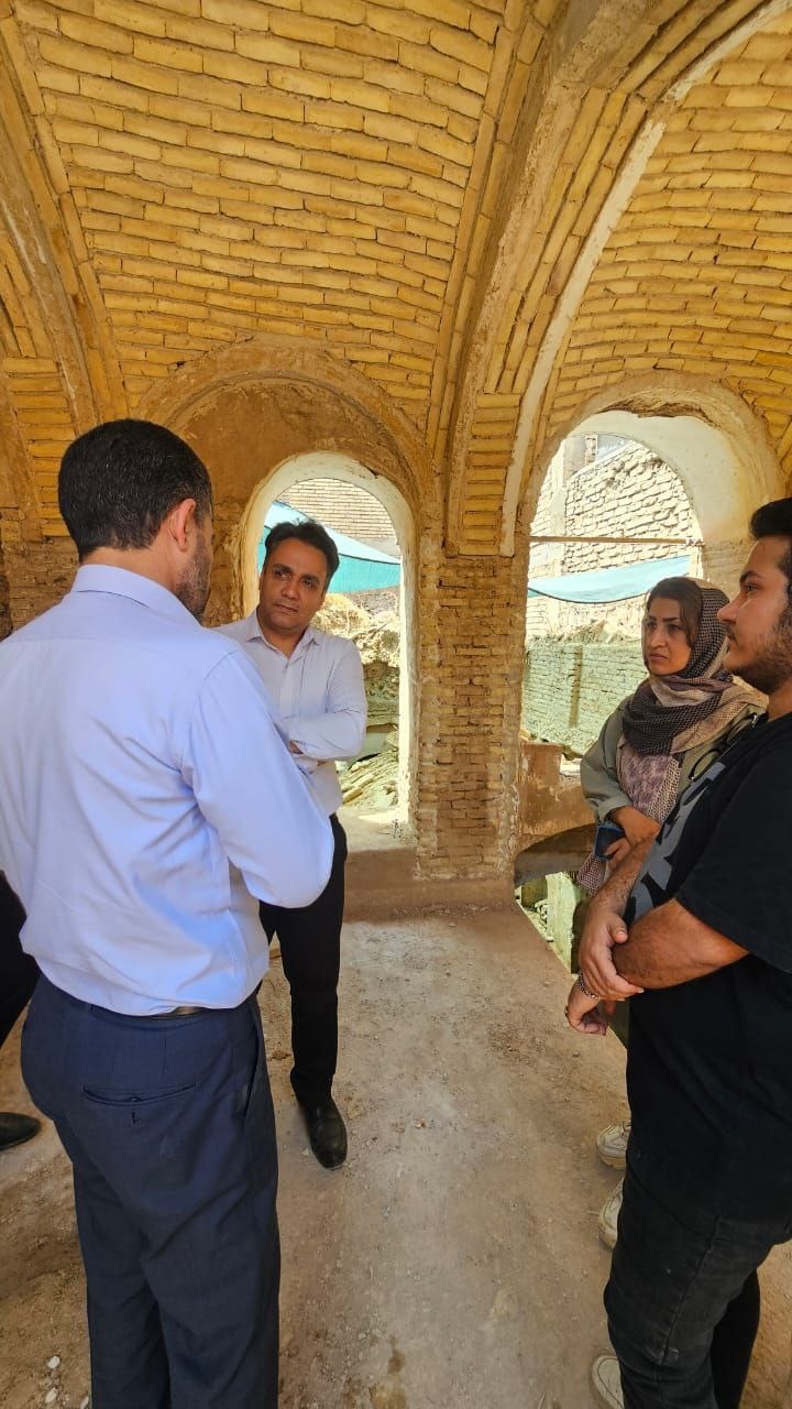 پل باستانی باید ماهیت تاریخی خود را حفظ کند/ لزوم ارائه طرح جامع احیای آسیابهای باستانی دزفول