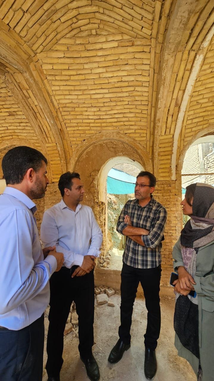 پل باستانی باید ماهیت تاریخی خود را حفظ کند/ لزوم ارائه طرح جامع احیای آسیابهای باستانی دزفول