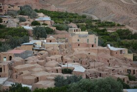 بازدید از روستای تاریخی شواز در شهرستان تفت